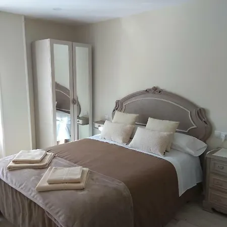 Espronceda Patio Solarium ヒホン